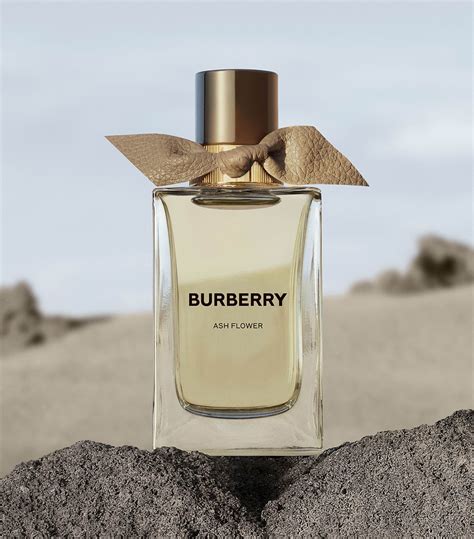 burberry ash flower|Burberry botanicals ash flower.